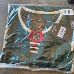 Minnesota Wild Jersey. XL